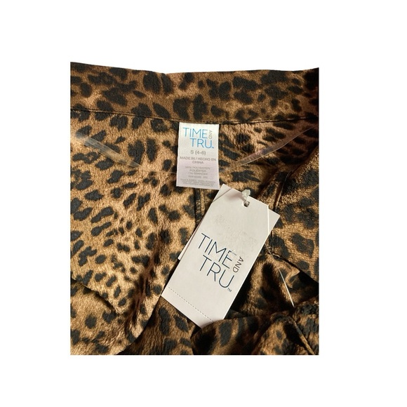 Cheetah Animal Print Cover Up Jacket - Picture 8 of 13
